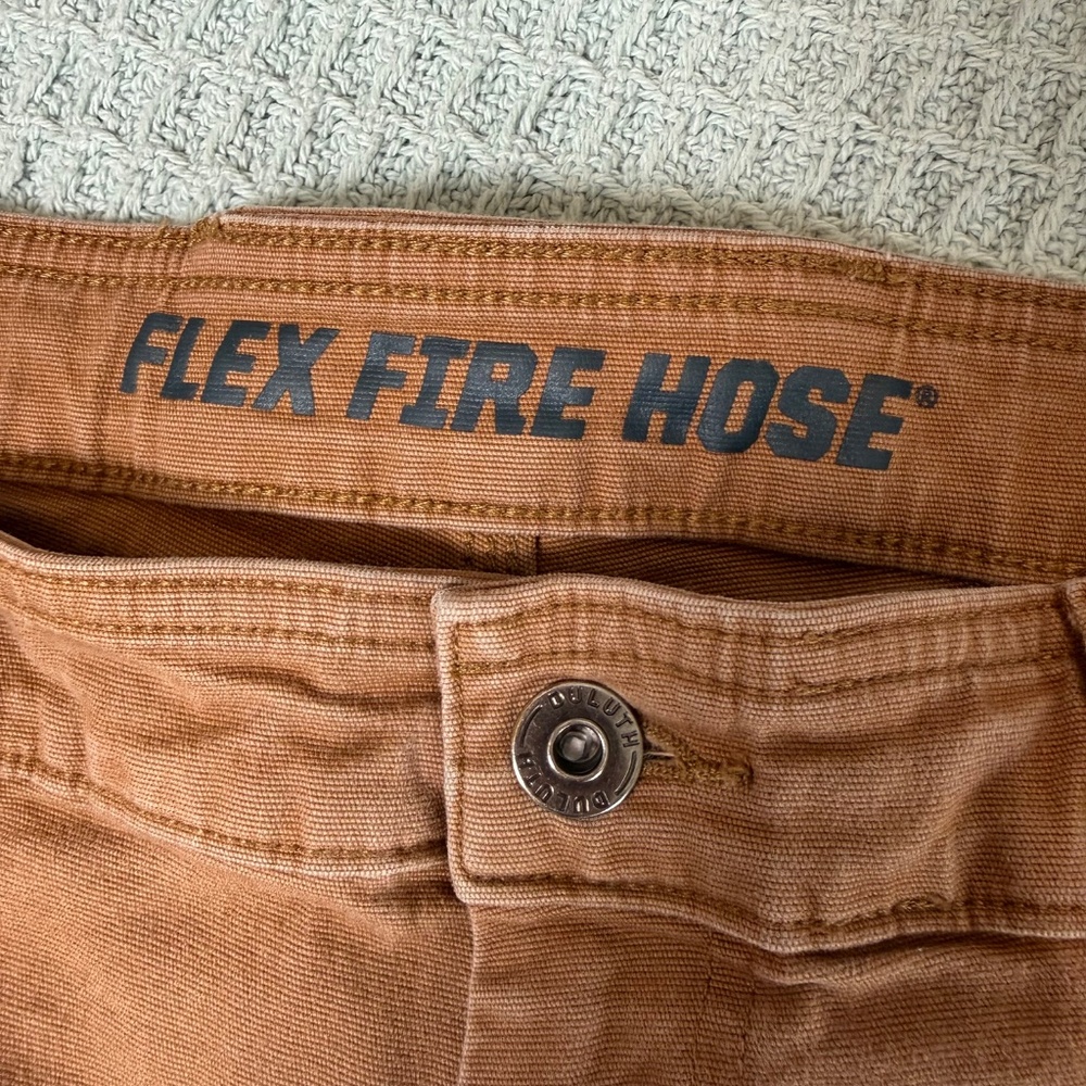 Duluth Trading Flex Fire Hose Cargo Pants Mens Tag 38x28 Rust Brown Workwear - Picture 4 of 10